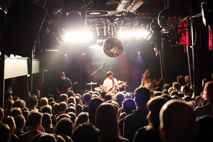 De band Wavves @ Bitterzoet, Amsterdam